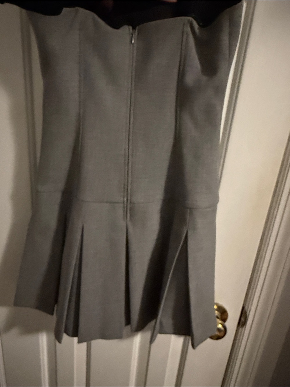Wilfred Aritzia Grey Strapless Pleated Hem Dress - Picture 8 of 9